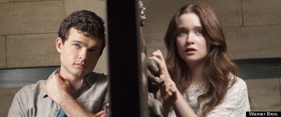 Alden Ehrenreich Alice Englert