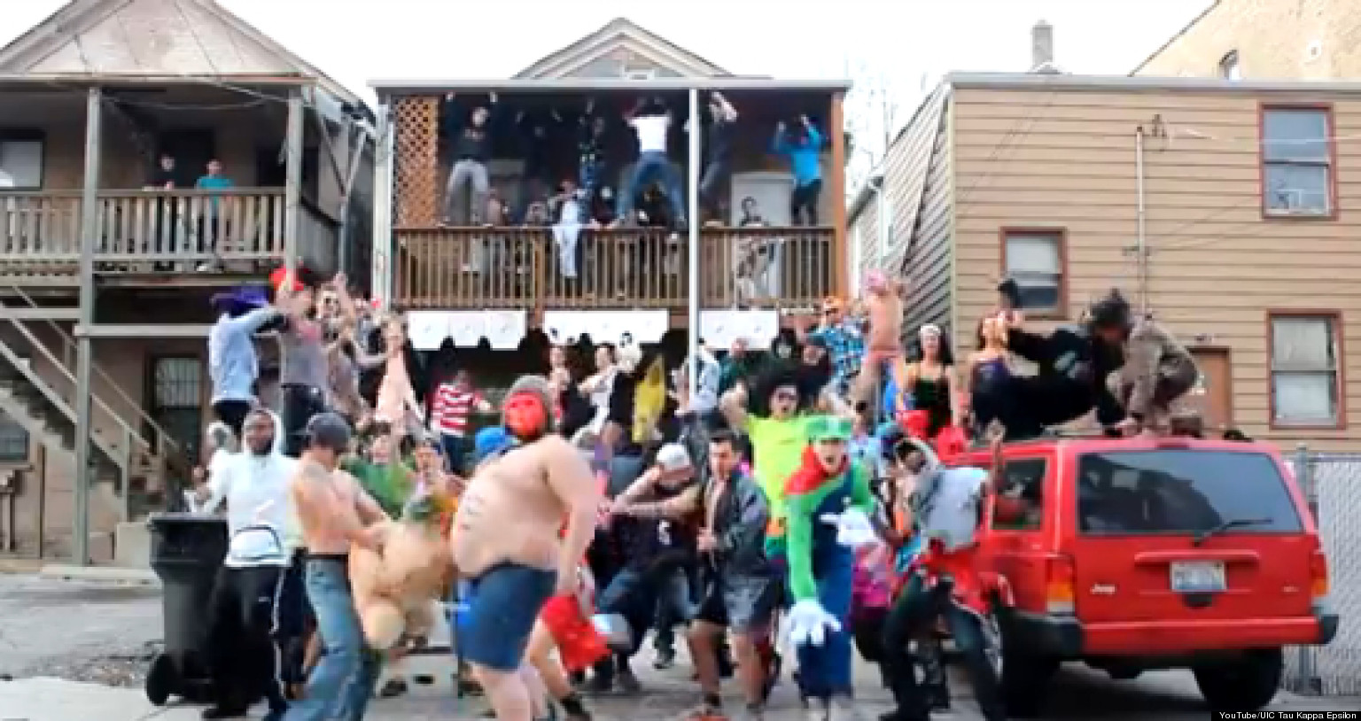 'Harlem Shake' Chicago Videos Dance Craze Hits The Windy City But