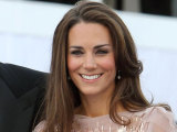 Duchess Of Cambridge Doesn't Respond To Hilary...