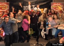 Ed Sheeran Doing The Harlem Shake! (VIDEO)