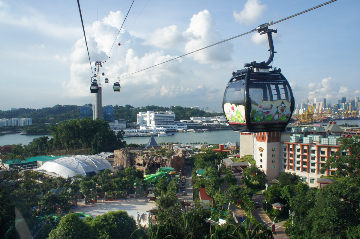 Angry Birds Cable Car Opens Atop Singapore's Mount Faber (PHOTOS ...