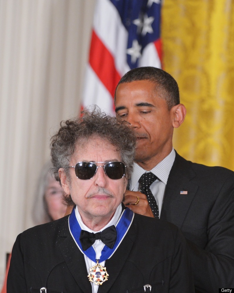 Bob Dylan Medal Of Freedom: Obama Awards Legendary Musician Prestigious ...