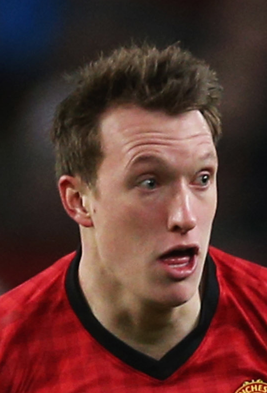 Phil Jones Faces: Football Fans Post Their Best Impressions Of Man Utd ...