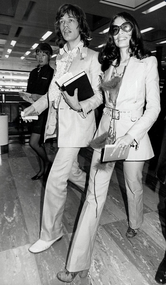 Bianca Jagger Style Evolution: The Woman Who Lives In White Suits ...