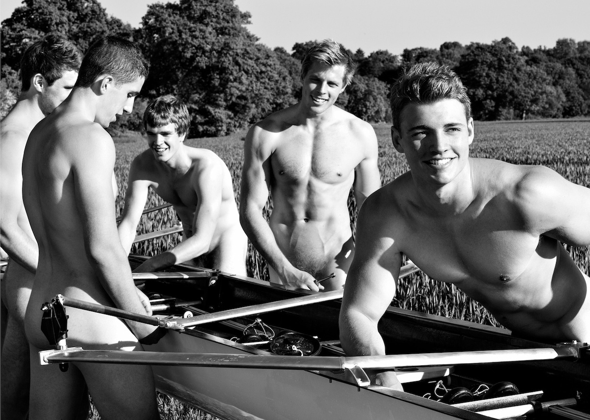 All the lads of the Warwick University Rowing Team. by SignFromDog). 
