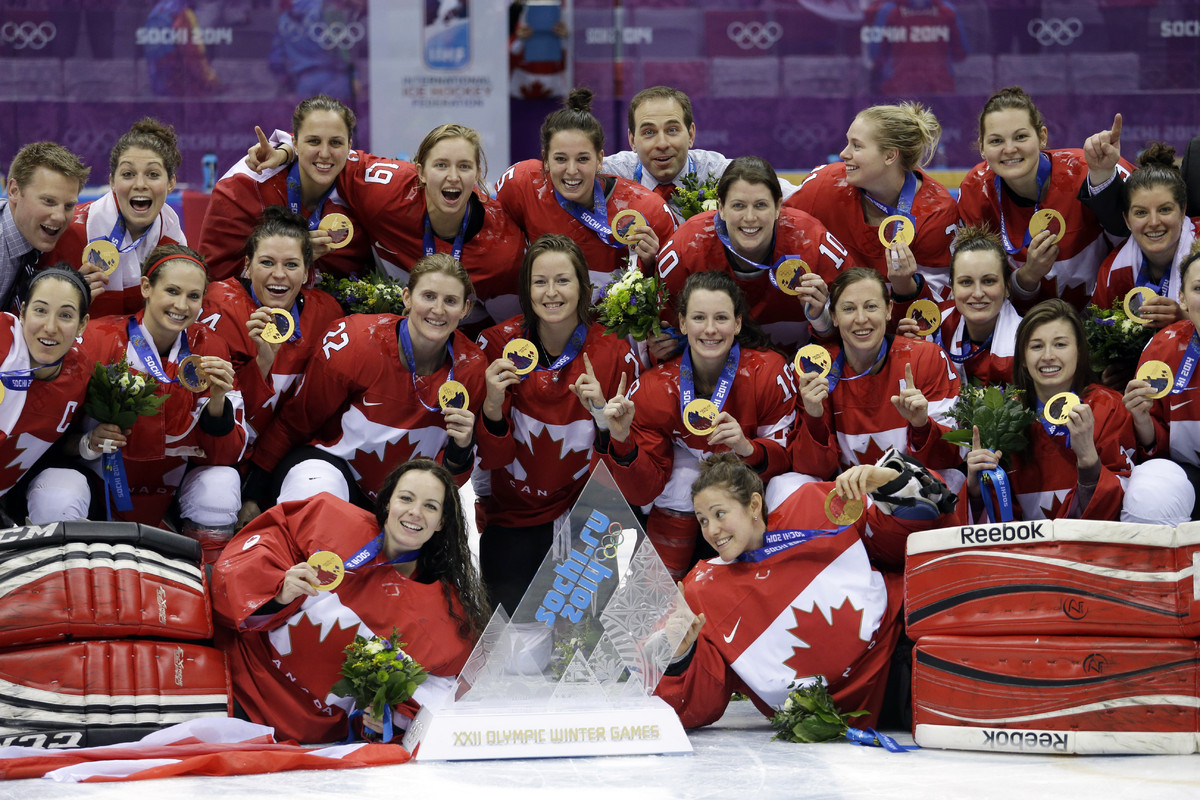 The Best Canadian Moments From The 2014 Sochi Olympics (PHOTOS)