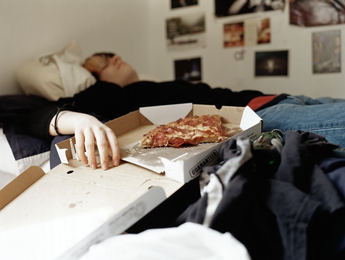 The 14 Most Disgusting Eating Habits You Developed In College | HuffPost