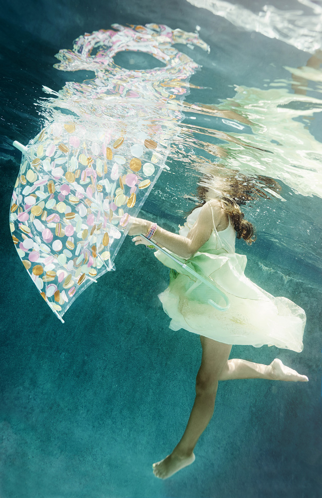 Whimsical Photos Of Kids Underwater Capture The True Wonder Of ...