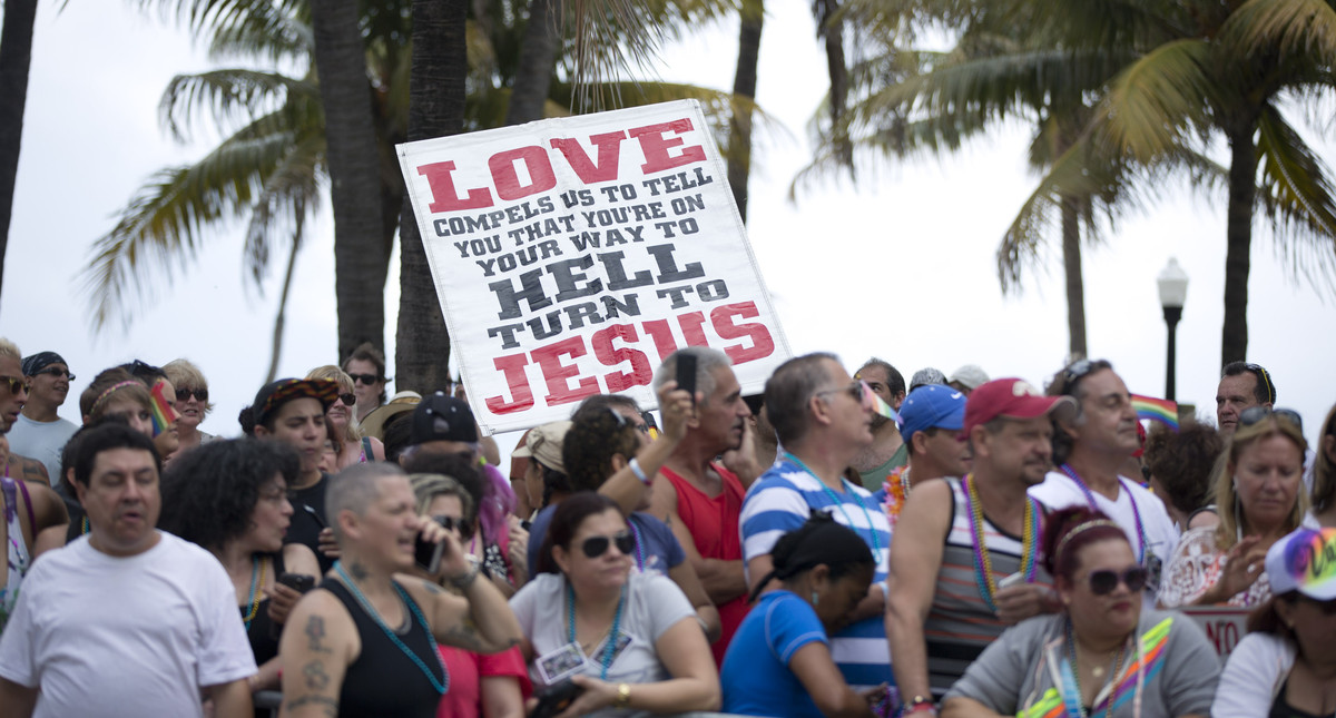 gay pride miami