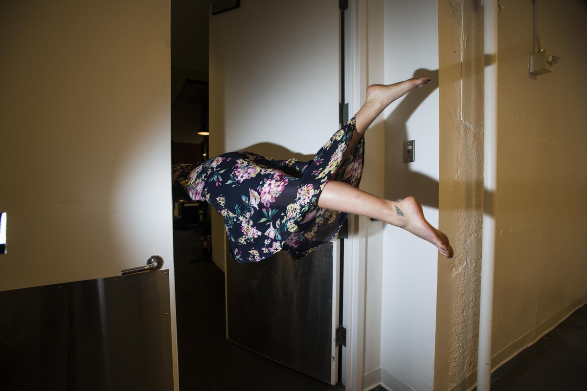 24 Magical Images That Prove Levitation Is Possible | HuffPost