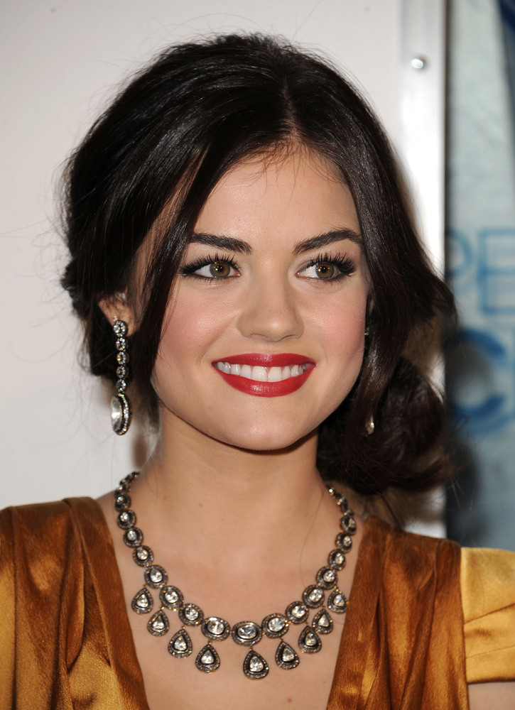 Why 'Pretty Little Liars' Lucy Hale's Hair Is Our New Obsession | HuffPost