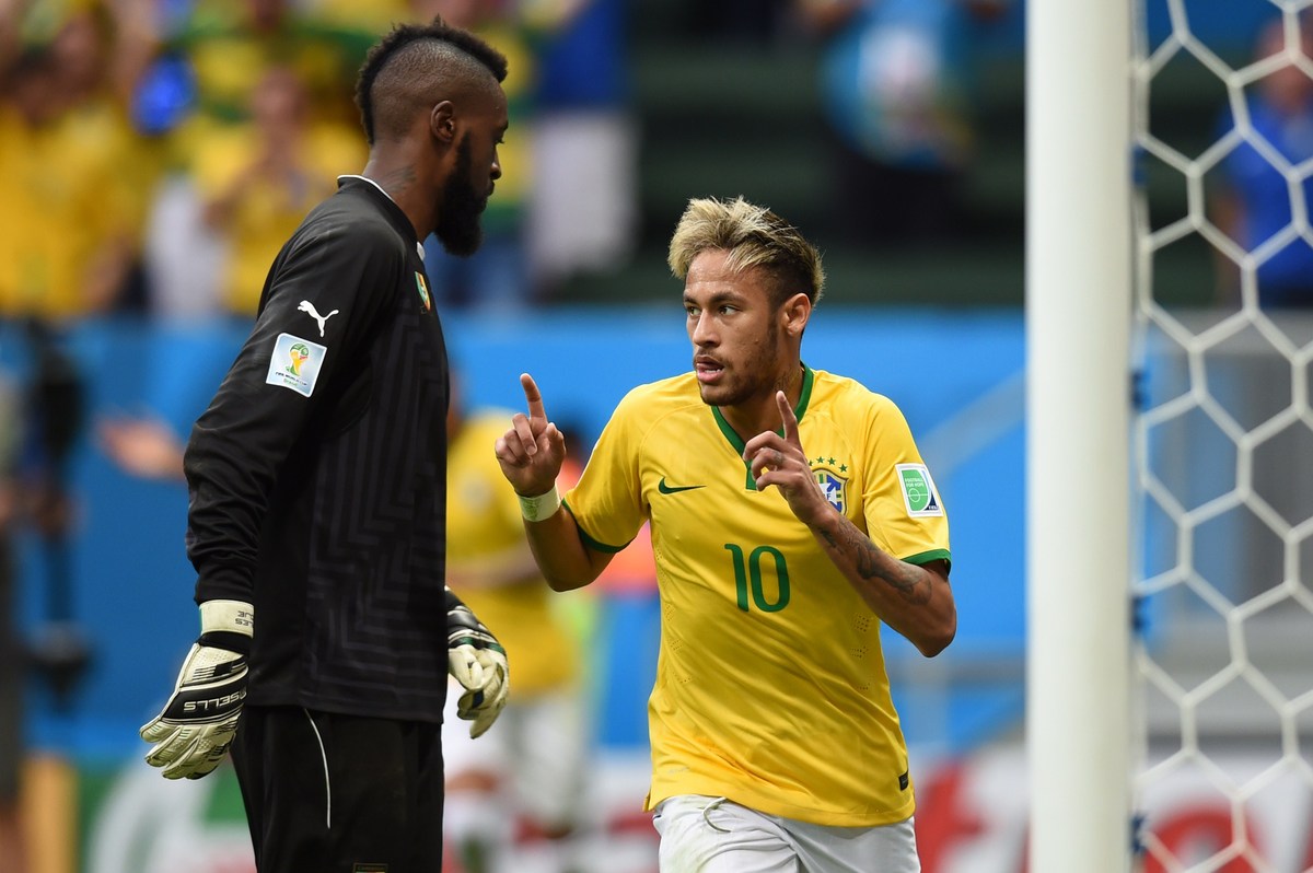 Neymar Just Keeps Scoring Goals As Brazil Advances At World Cup (VIDEO ...