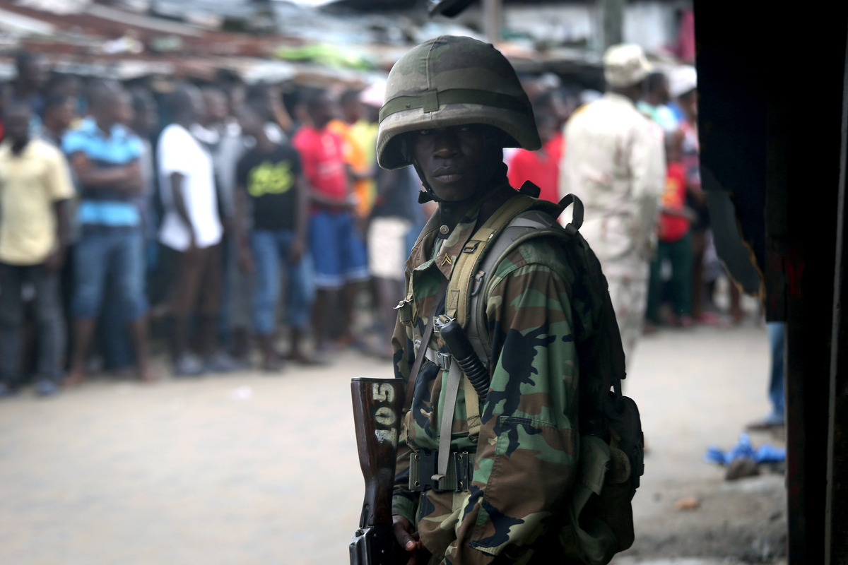 WHO Warns Of Growing Black Market For Blood Of Ebola Survivors | HuffPost