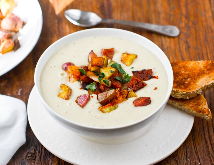 It's About Time You Tried A New Potato Soup Recipe | HuffPost