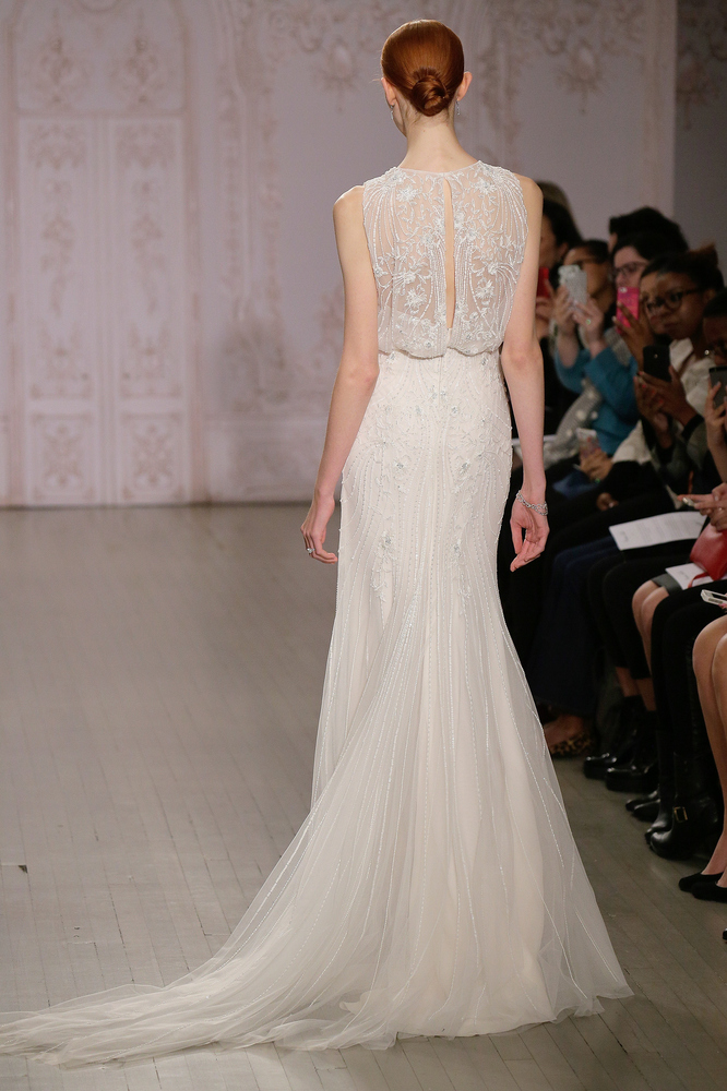 22 vestidos que lucen aún mejor de espalda! 4