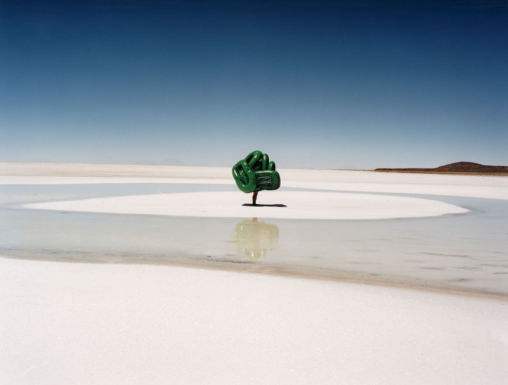 Surreal And Stunning Visions From The Largest Salt Flat In The World ...