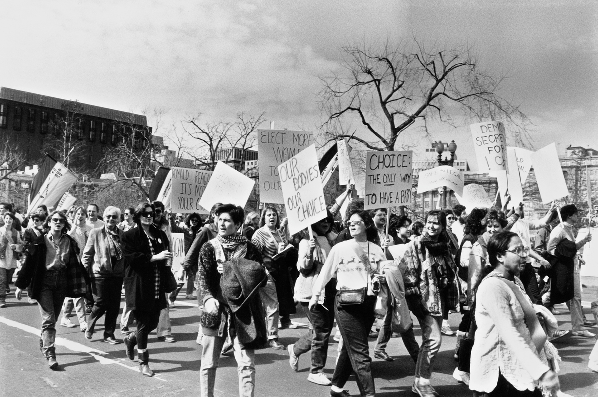 21 Inspirational Images Of Women Standing Up For The Right To Choose ...