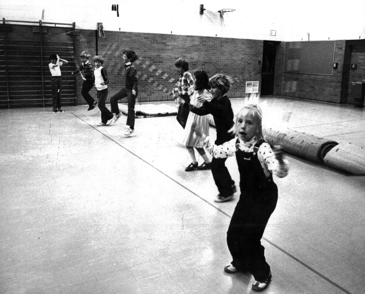 6 Vintage Photos That'll Bring You Back To Gym Class | HuffPost