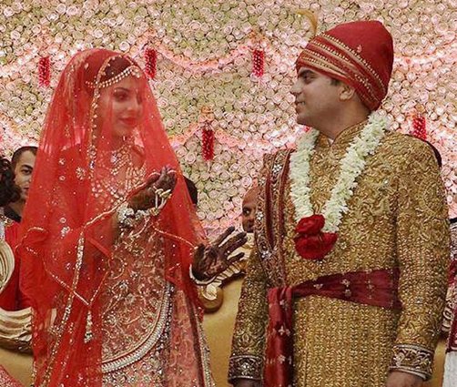 PHOTOS: The Great Indian Political Wedding Of The Year