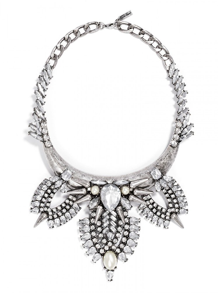 Unexpectedly Edgy Pearl Jewelry That's Perfect For Girls Who Hate ...