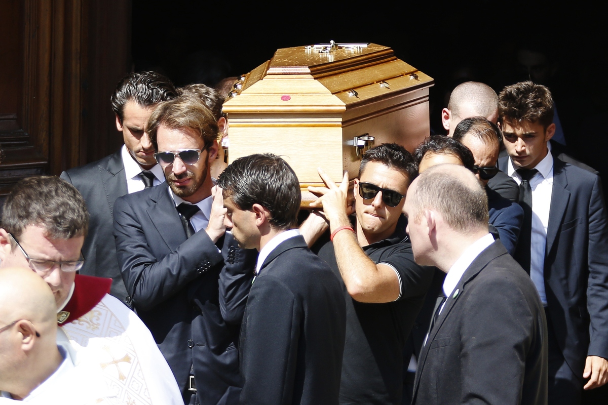 Jules Bianchi Funeral Prompts Thousands Of Tributes For Formula 1 ...