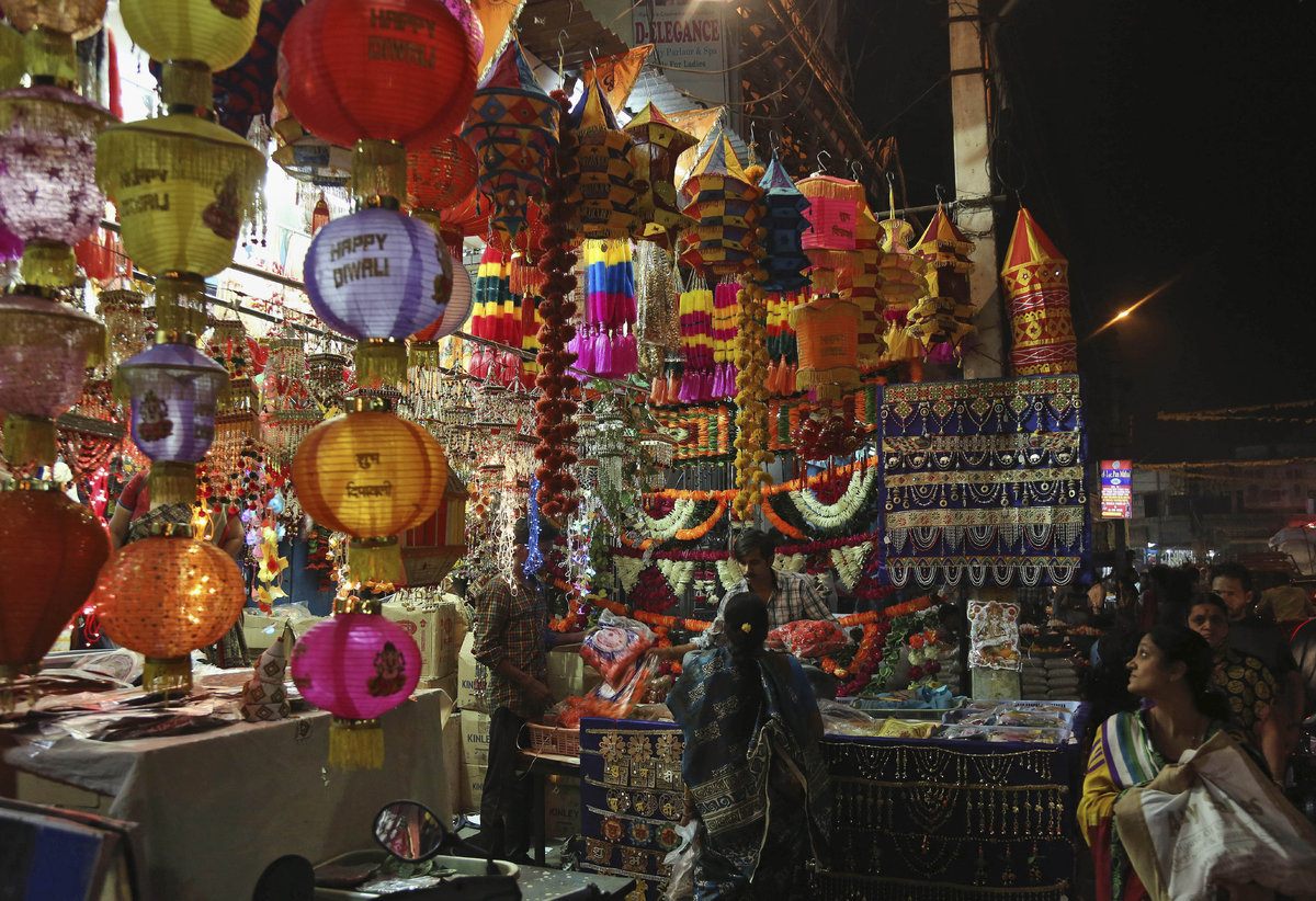 Diwali 2015: Stunning Pictures Of Hindus, Jains And Sikhs Celebrating ...