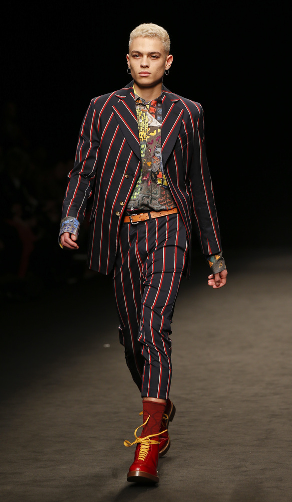 Vivienne Westwood Debuted Her AW16 Menswear Collection And There Were A ...