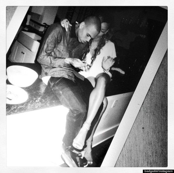 rihanna chris brown relationship