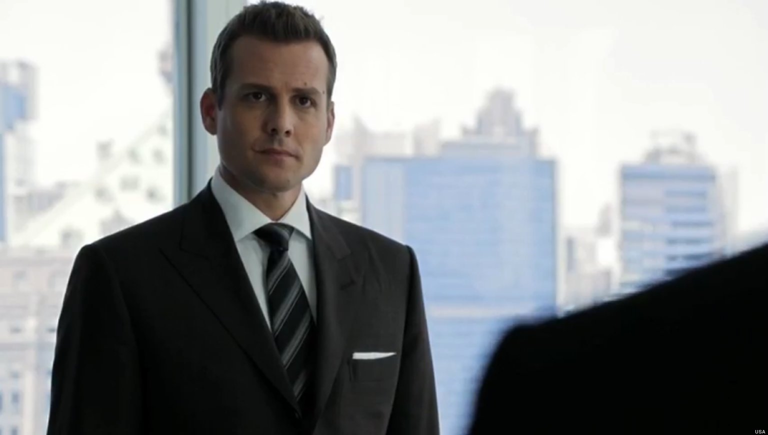 'Suits' Finale: Harvey Meets His Match In Conleth Hill Of 'Game Of ...