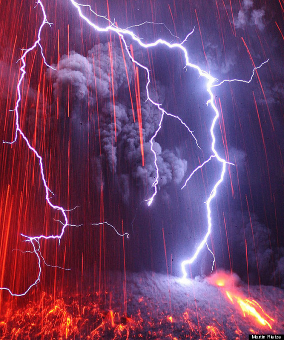 volcanic lightning