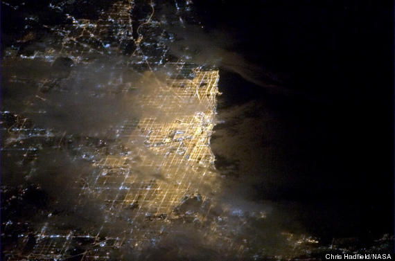 chicago photo from space chris hadfield