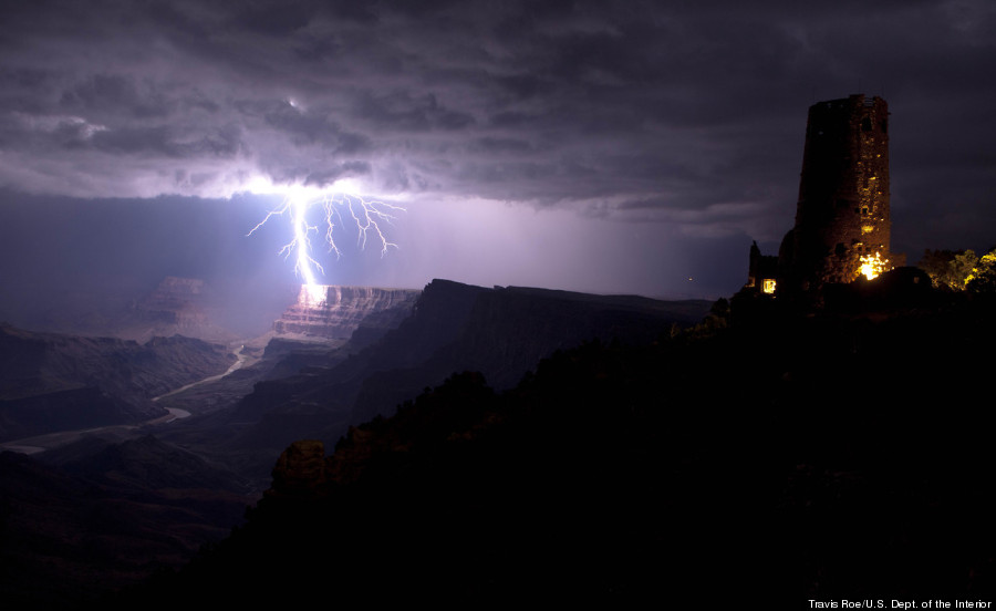 grand canyon lightning strike