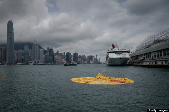 rubber duck deflates