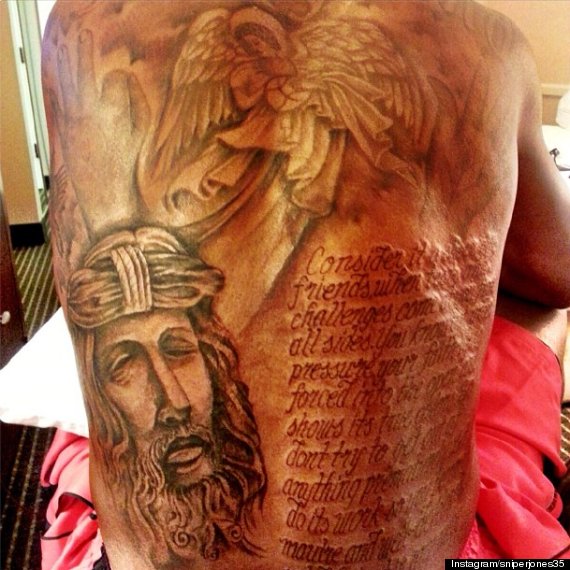 kevin durant back tattoo misspelling