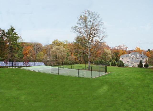 homes with tennis courts