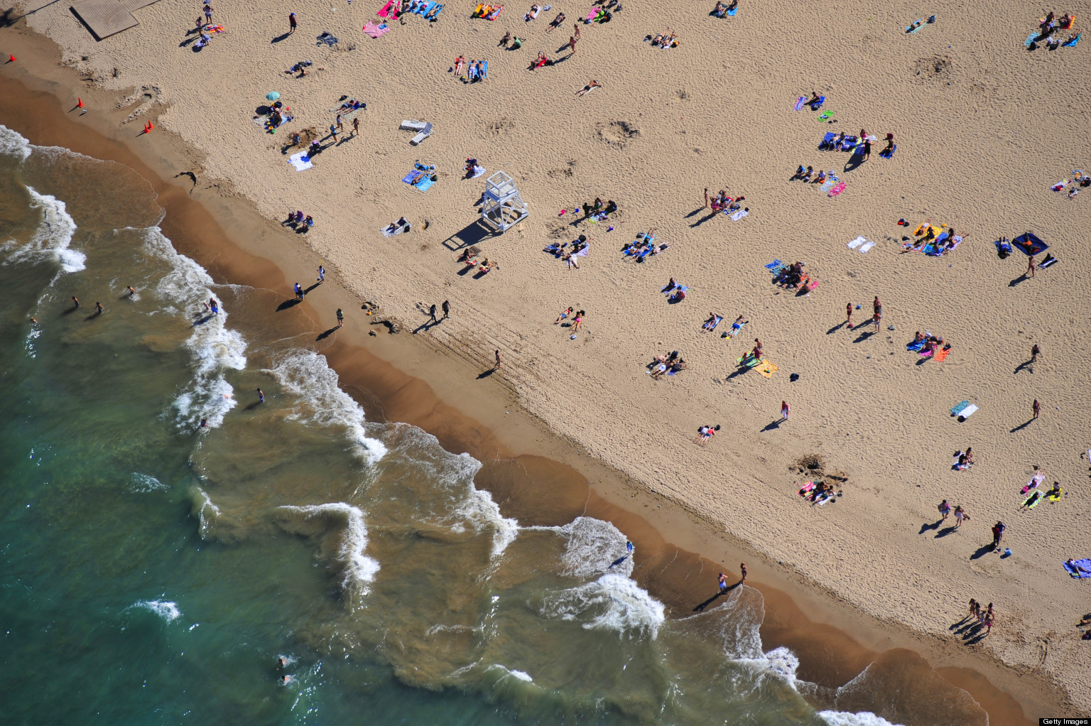 Chicago Beaches Open As Temps Dip Into Low 60s | HuffPost