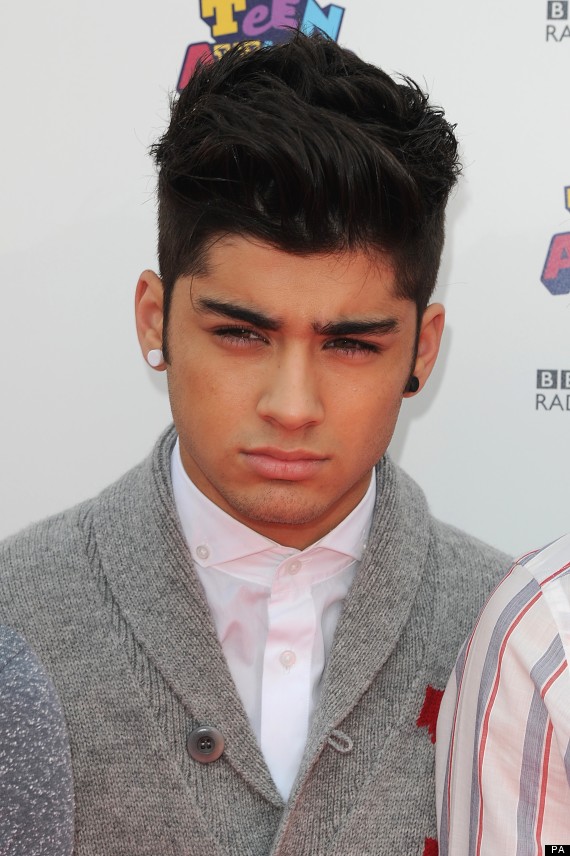 Zayn Malik's Mum Signs Up To Twitter To Defend Her One Direction Son ...