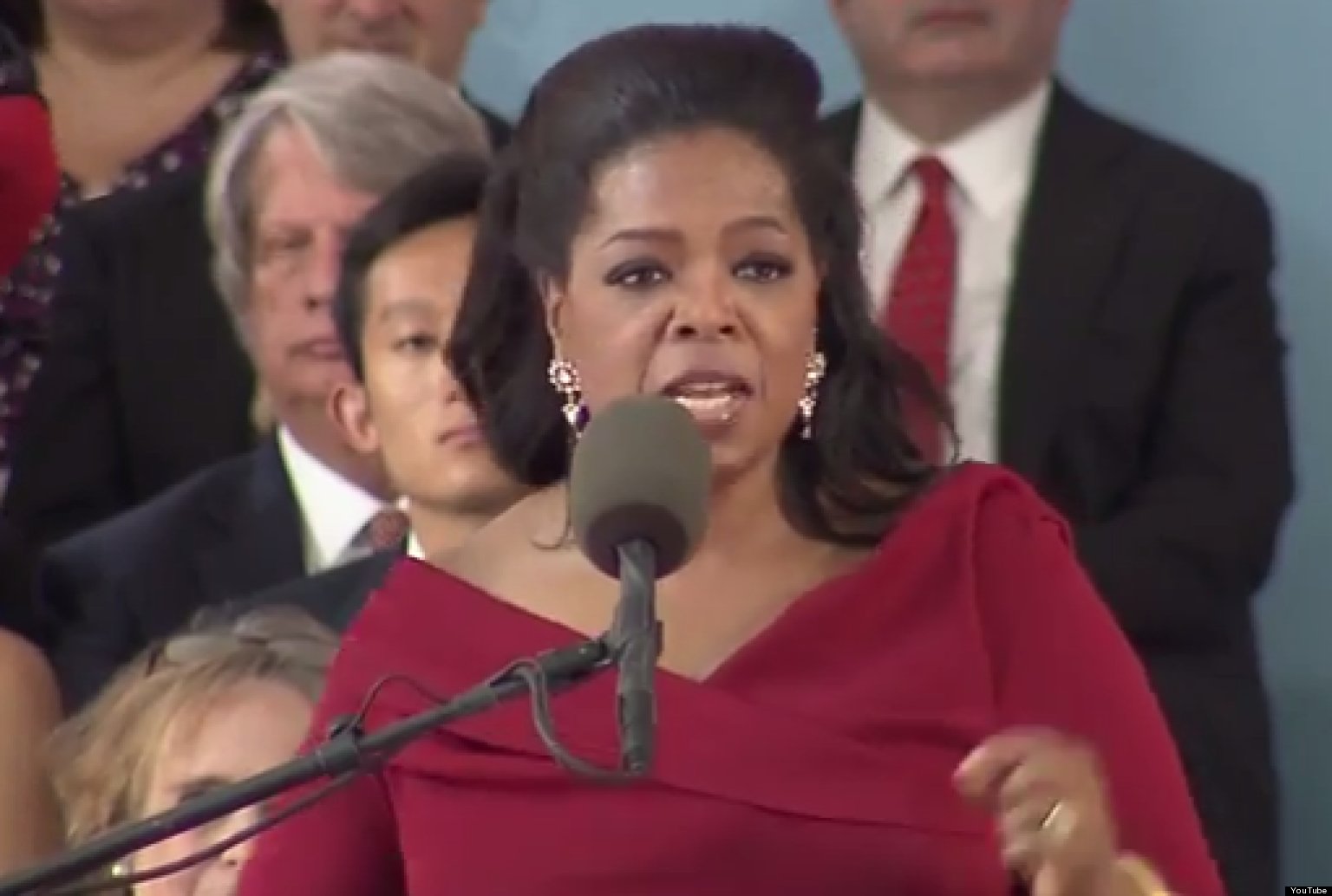 Oprah Winfey Speaks At Harvard University Commencement Graduation ...