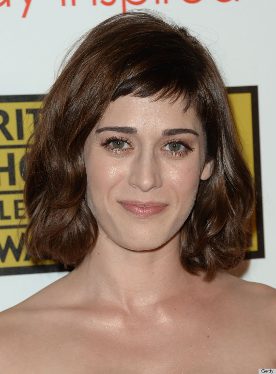 lizzy caplan