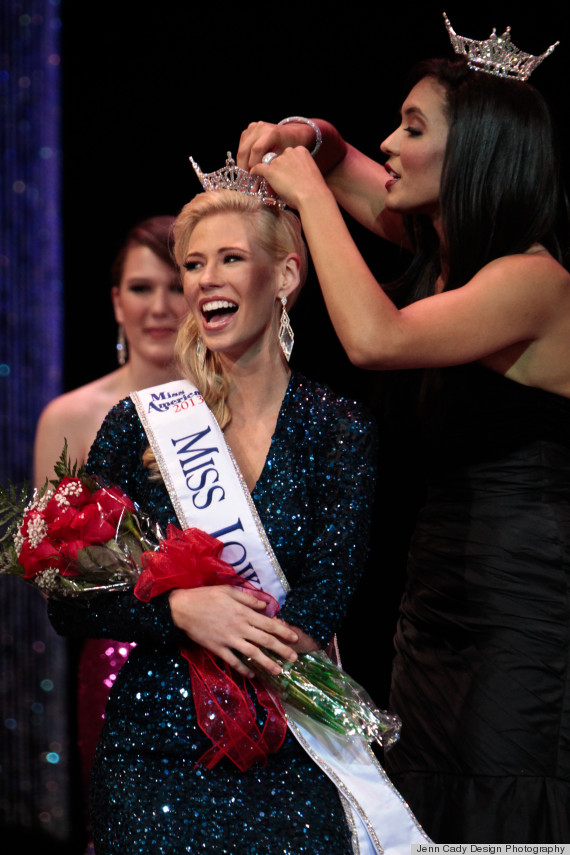 OneArmed Beauty Queen Wins Miss Iowa, Headed to Miss America Pageant