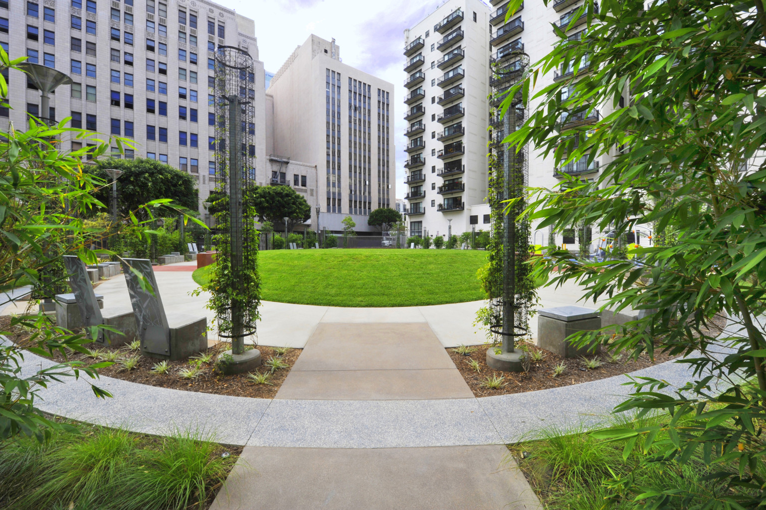 Lehrer Architects Collaborates With Los Angeles City On Amazing Spring