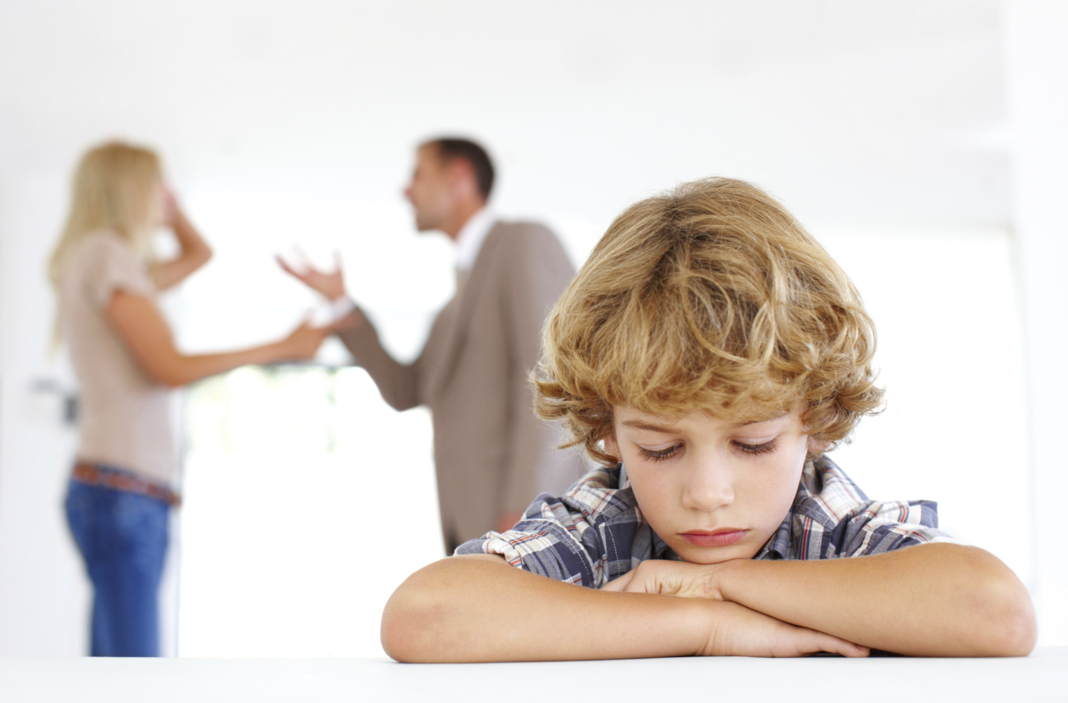 Children Of Divorce: Study Finds Younger Children Feel Lasting Effects ...