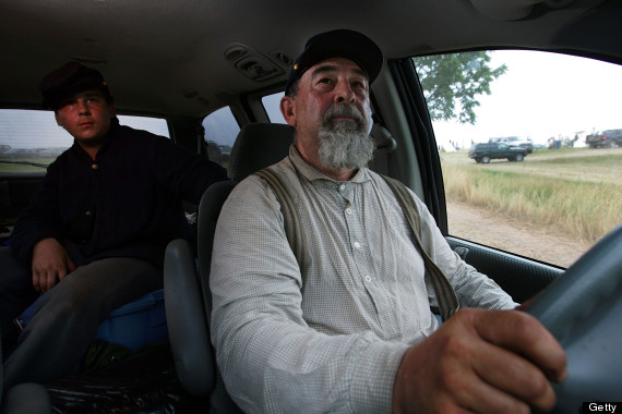 soldiers in car