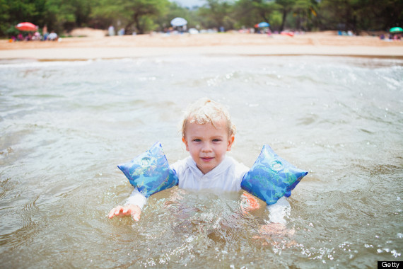 beach swimmer