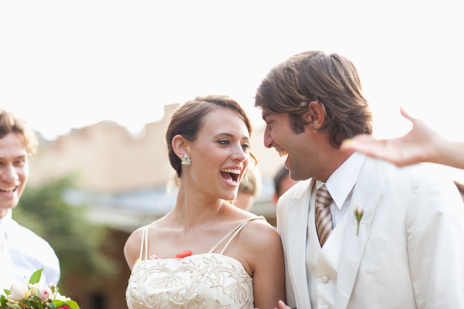 7 Signs You're at a Millennial Wedding | HuffPost