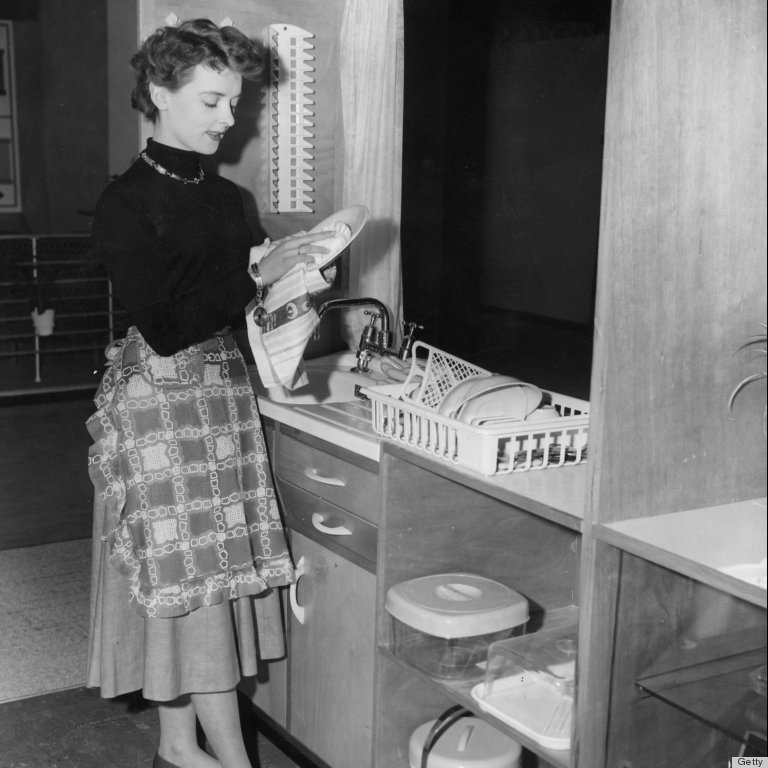A Plastic Kitchen Seemed Like A Great Idea In The 1950s (PHOTO) | HuffPost