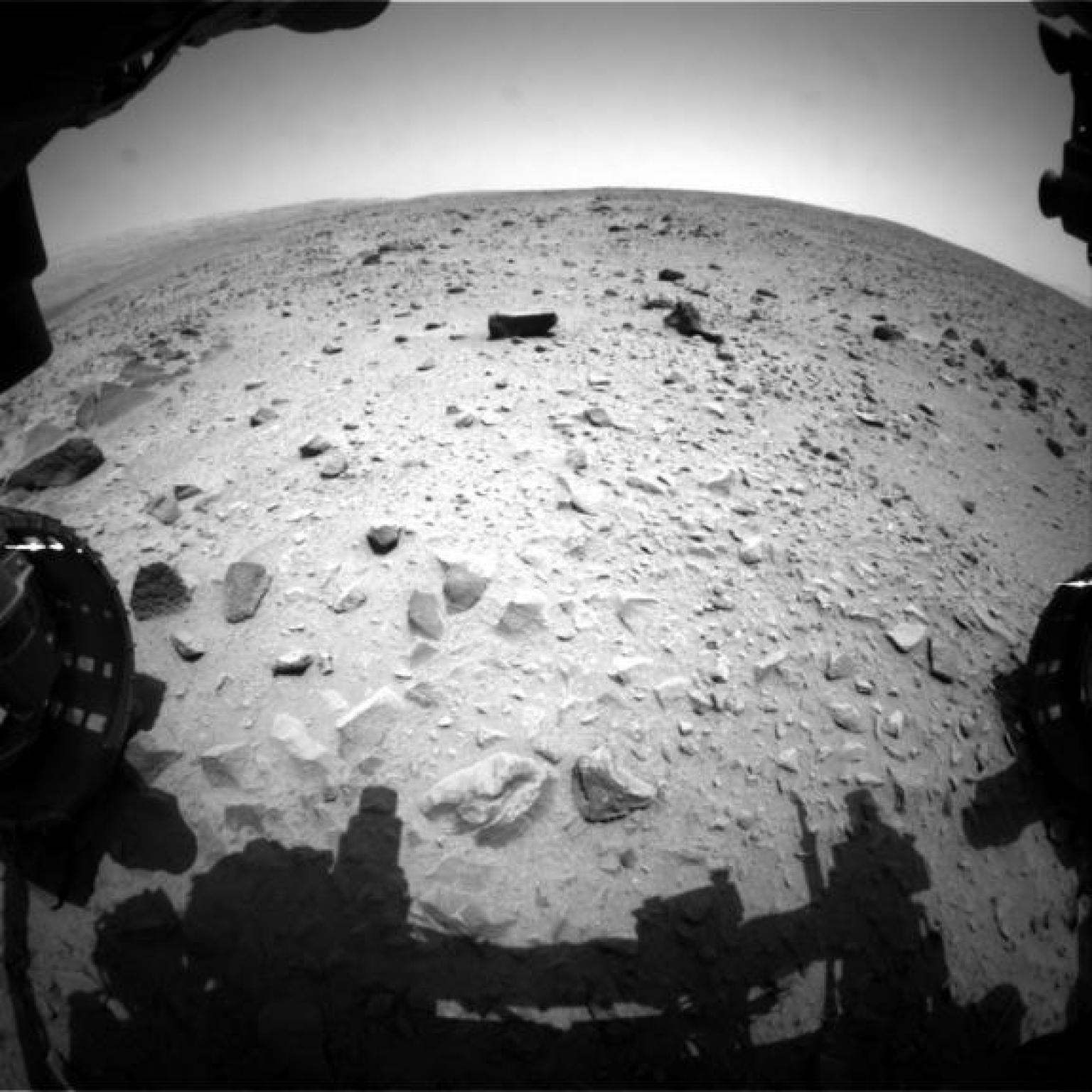 Mars Rover Time-Lapse VIDEO Squeezes Curiosity's First Year On Red ...