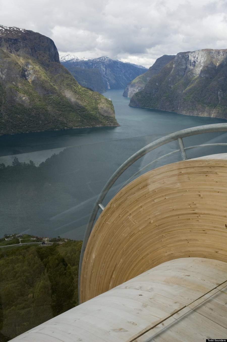 aurland lookout