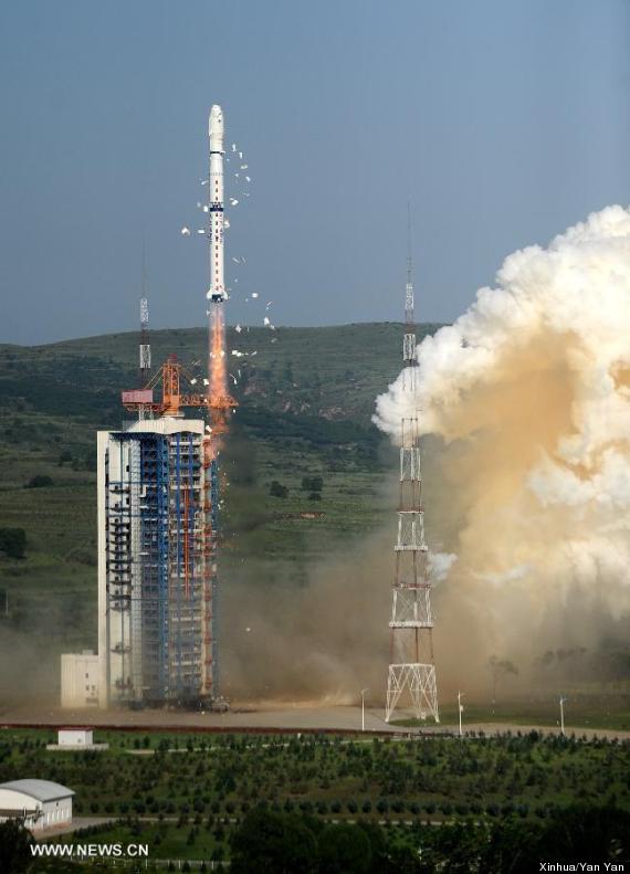 china satellites