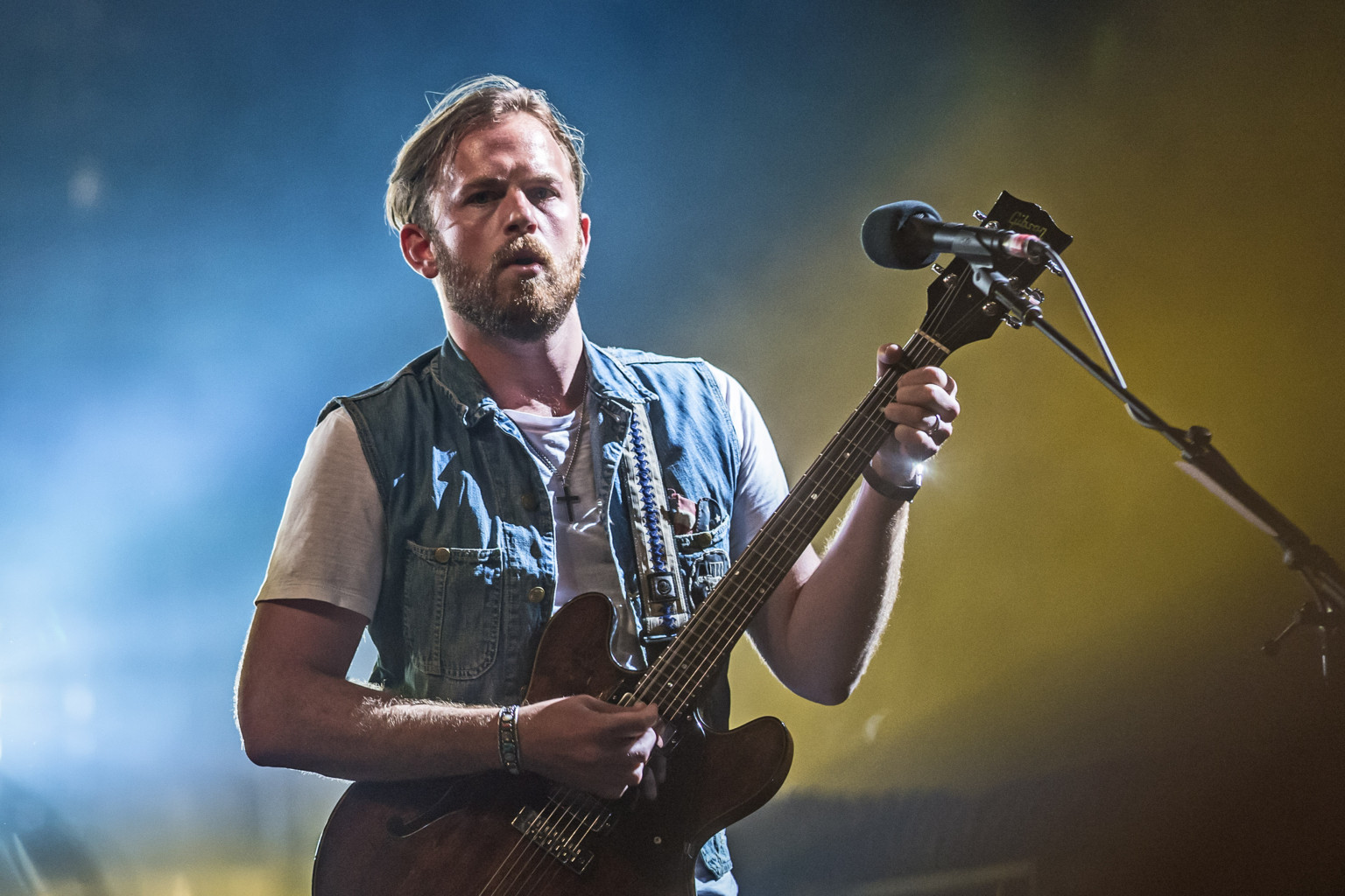 Kings Of Leon's 'Dancing On My Own' Cover Brings Bluesy Approach To ...